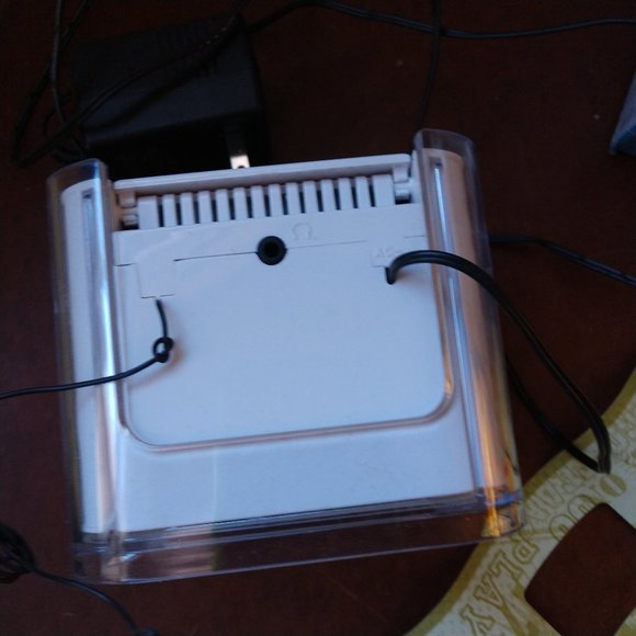 Venturer CR8030iE5 Dual Alarm Clock AM FM Radio Dock for iPod iPhone 2012 Skins - Picture 10 of 11